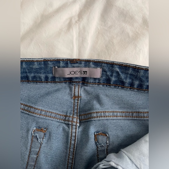 JOE’S Women’s High Rise Distressed Jeans Size 29 - Picture 3 of 4